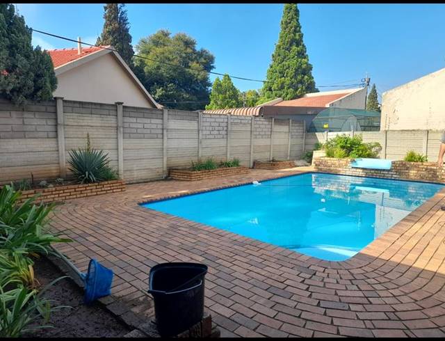 4 BEDROOM HOUSE FOR SALE IN SASOLBURG EXT 23